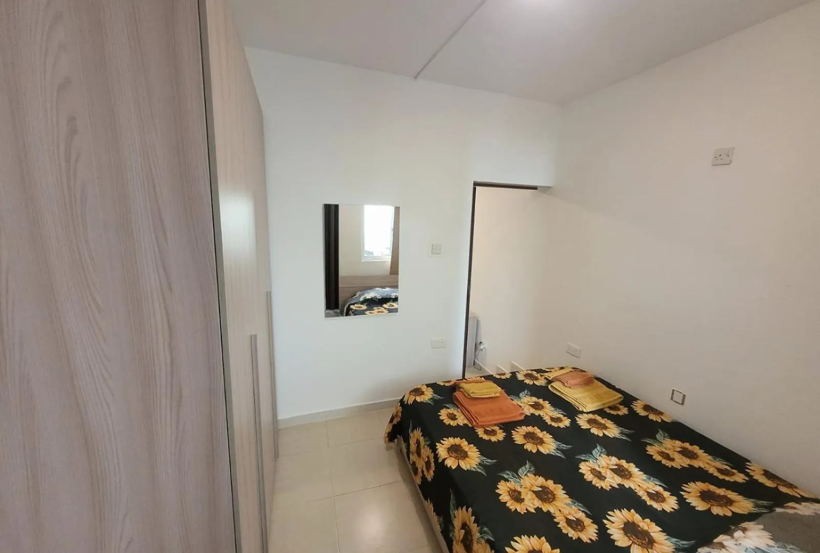 Sunflower Maltese House In Sliema